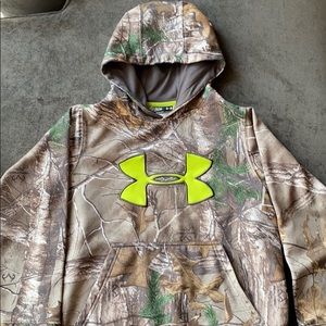 Under Armour Hoodie Sweatshirt